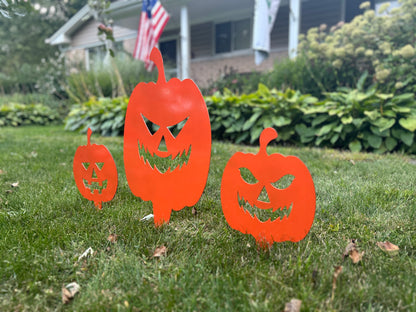 Lawn Pumpkin Stake